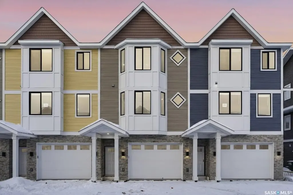 3220 11th Street W Saskatoon SK S7M 5M4