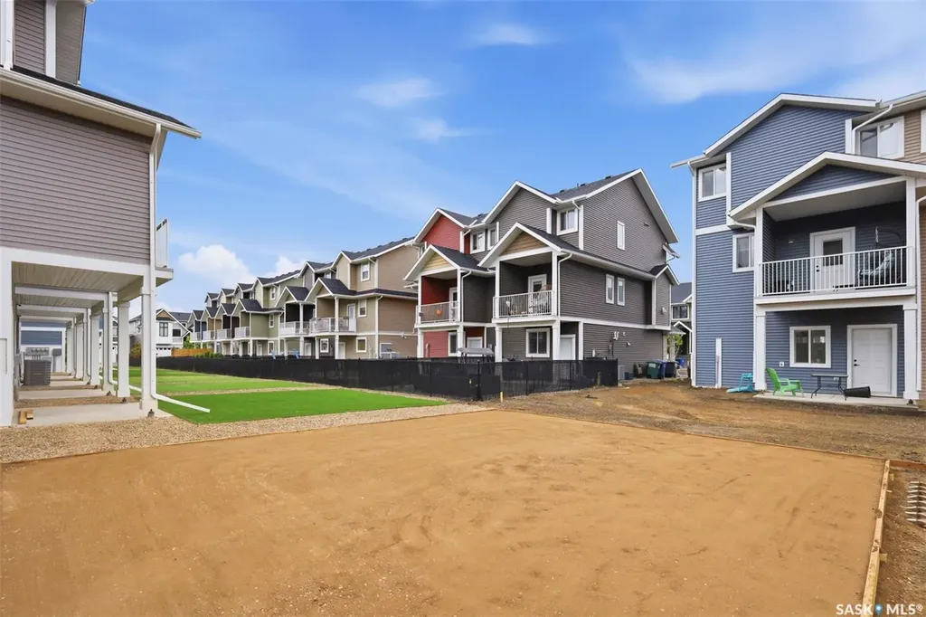 3220 11th Street W Saskatoon SK S7M 5M4