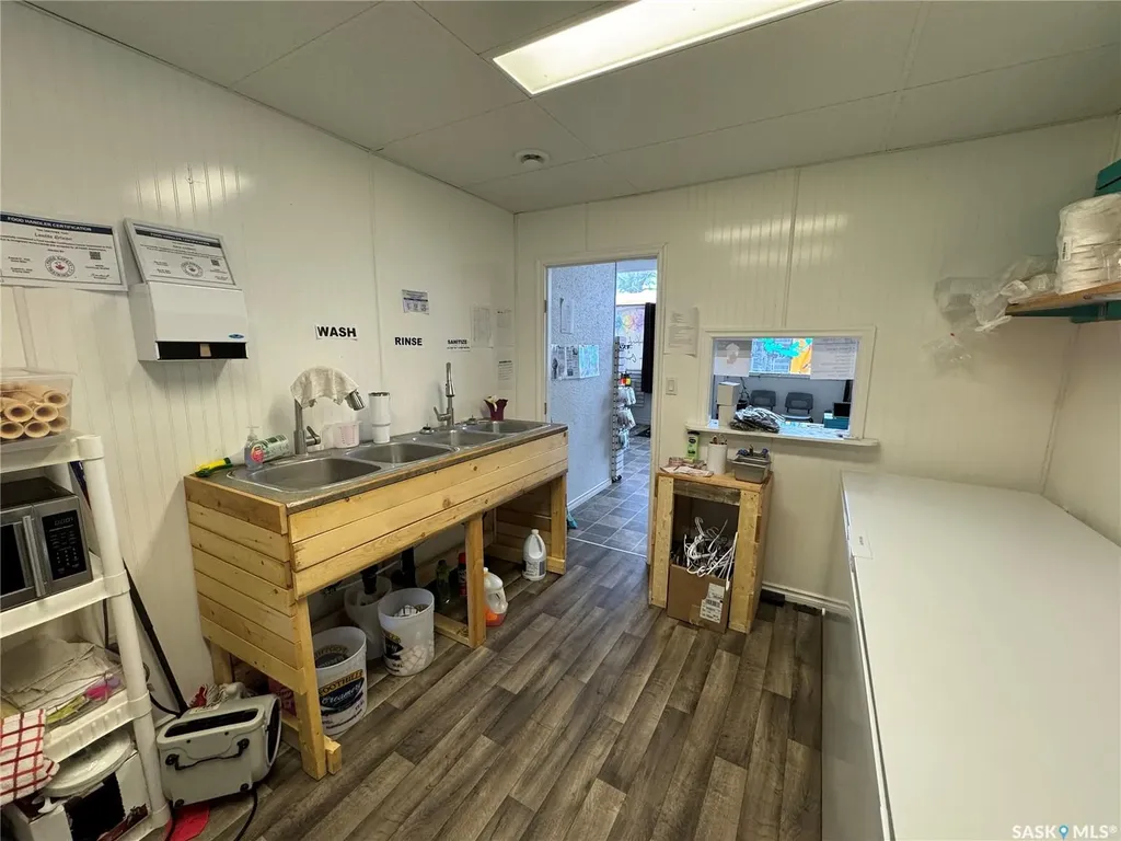 104 2nd Avenue W Biggar SK S0K 0M0