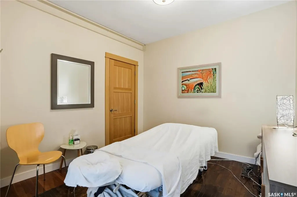 3130 13th Avenue Regina SK S4T 1P2
