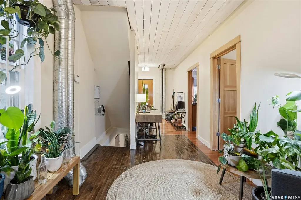 3130 13th Avenue Regina SK S4T 1P2