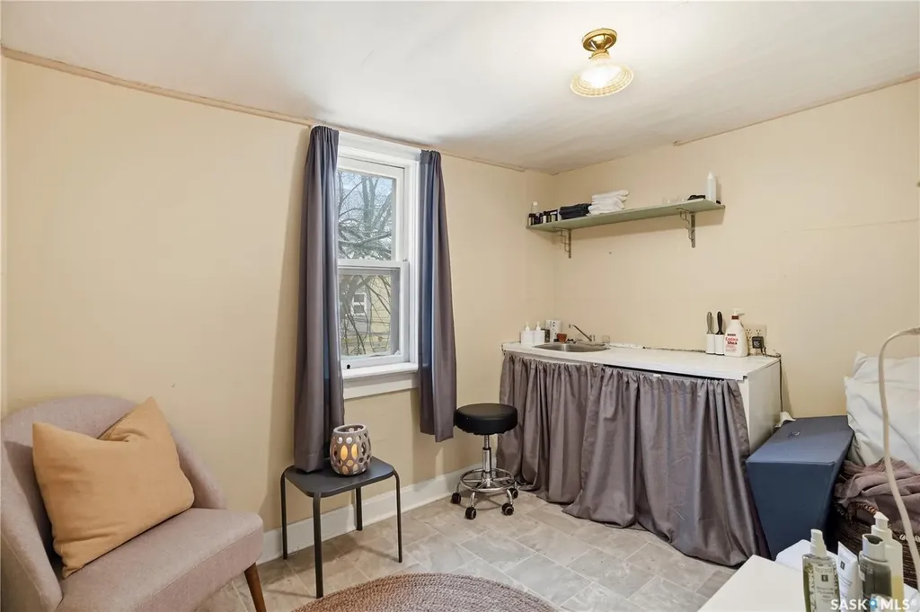 3130 13th Avenue Regina SK S4T 1P2