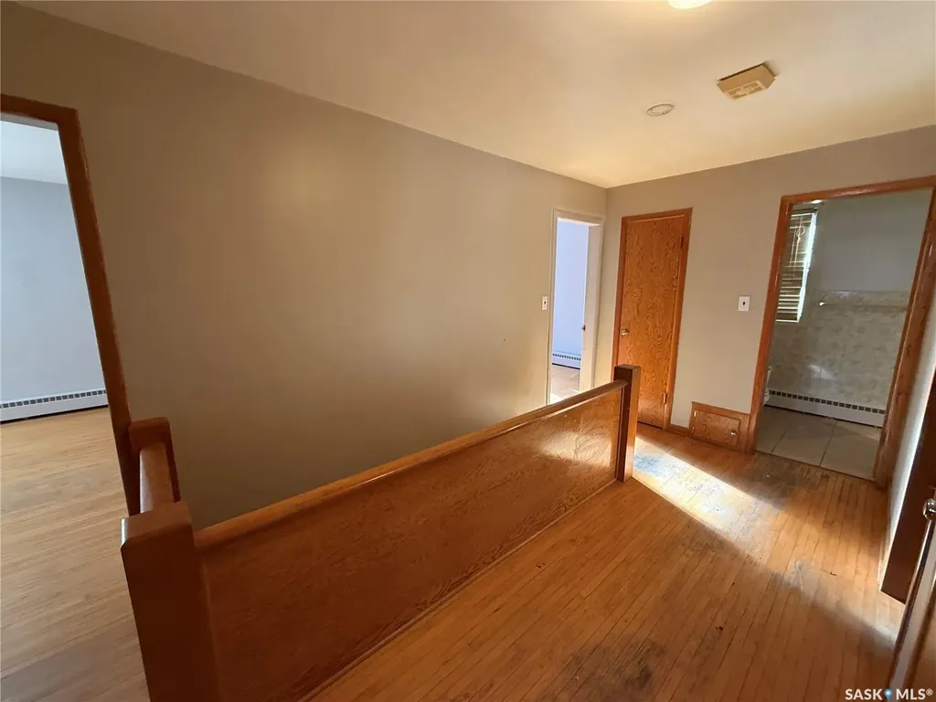 304 3rd Avenue SW Eston SK S0L 1A0