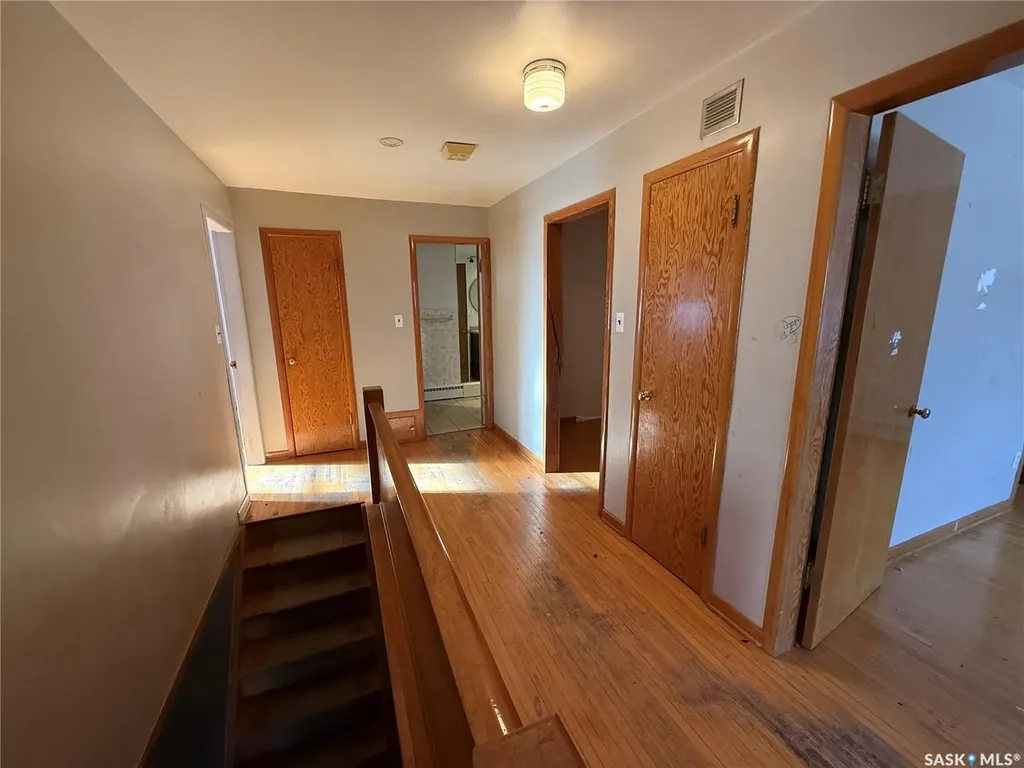 304 3rd Avenue SW Eston SK S0L 1A0