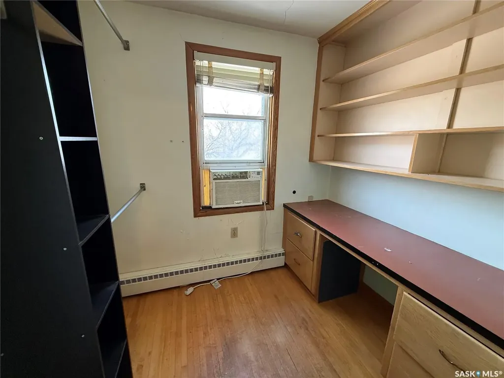 304 3rd Avenue SW Eston SK S0L 1A0