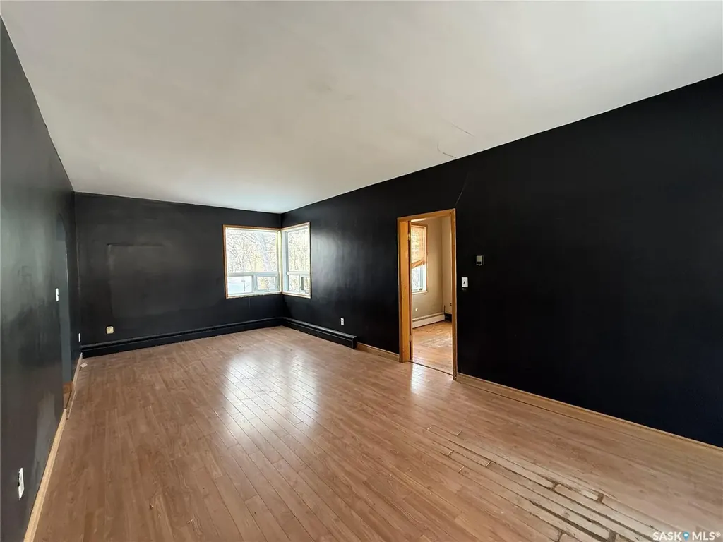 304 3rd Avenue SW Eston SK S0L 1A0