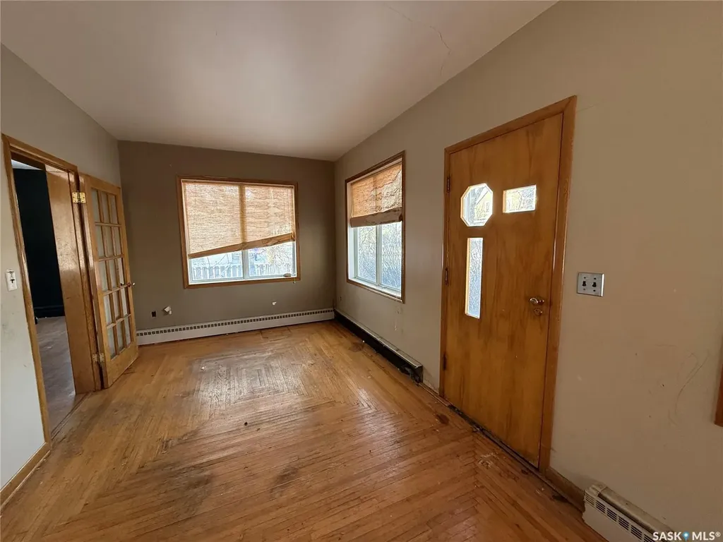 304 3rd Avenue SW Eston SK S0L 1A0