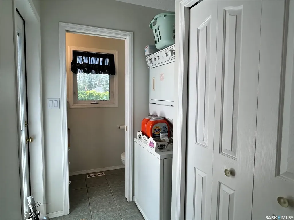 3 Falcon Place Candle Lake SK S0J 3E0