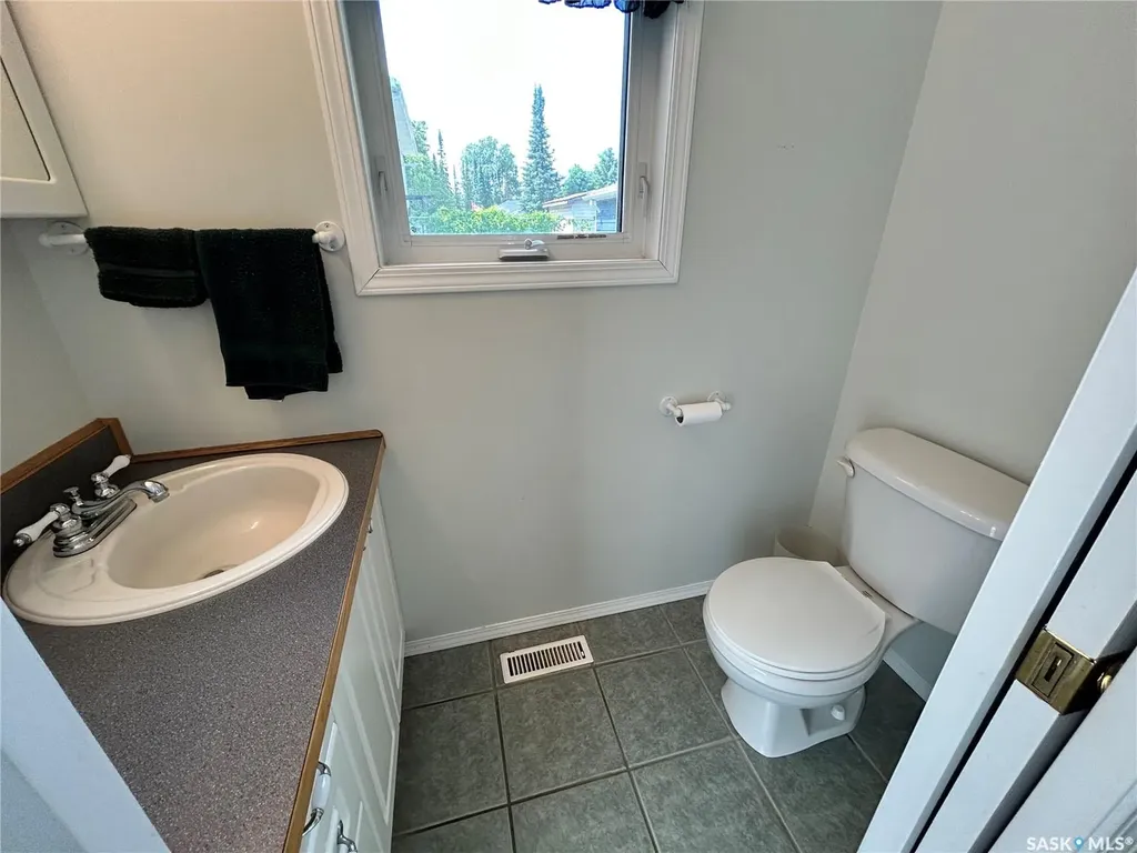 3 Falcon Place Candle Lake SK S0J 3E0