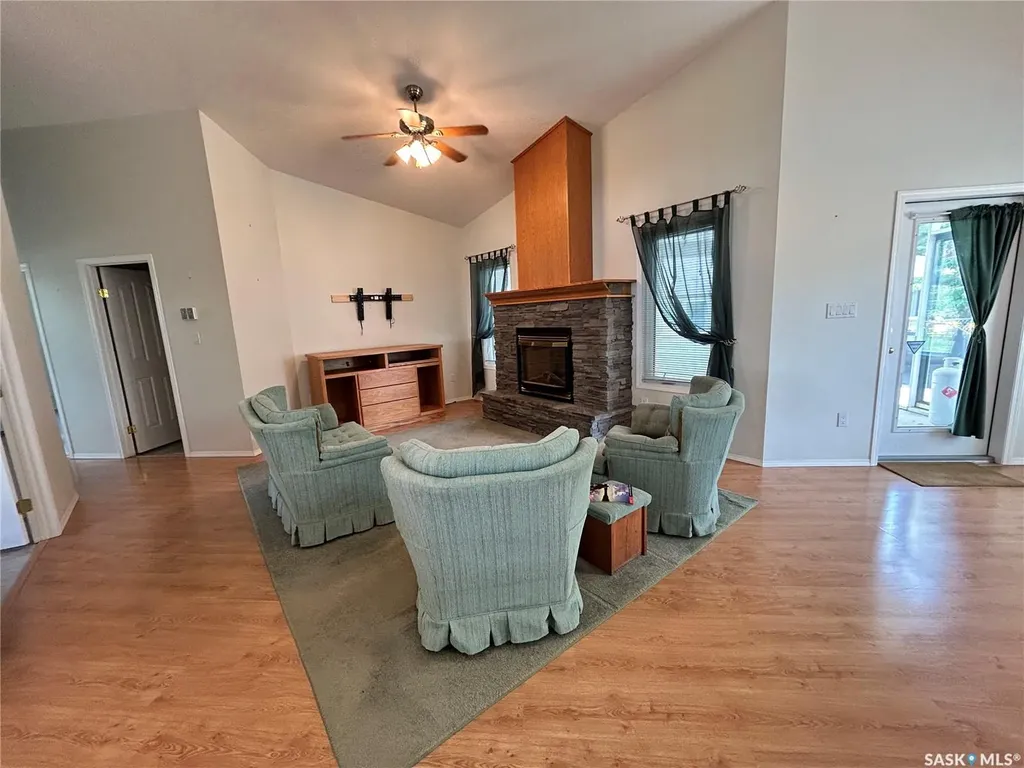 3 Falcon Place Candle Lake SK S0J 3E0