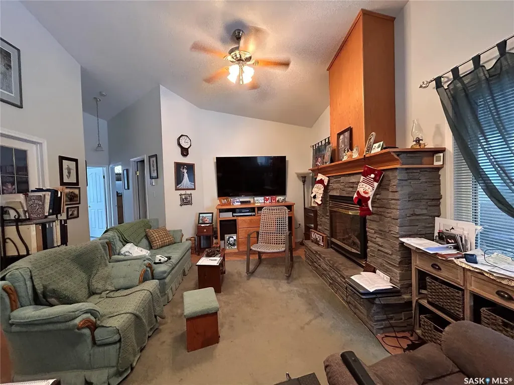 3 Falcon Place Candle Lake SK S0J 3E0