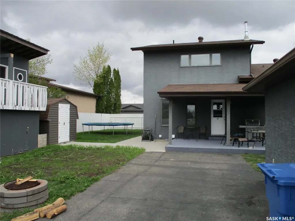 11 Combe Avenue Melville SK S0A 2P0