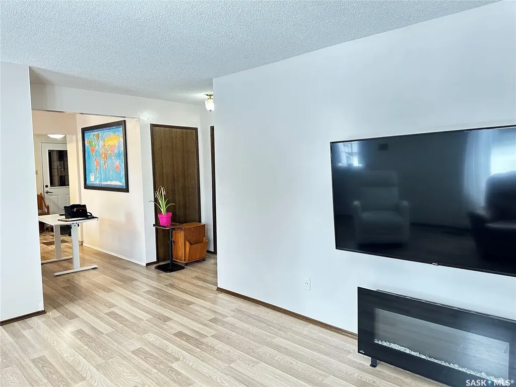 44 Campbell Place Clavet SK S0K 0Y0