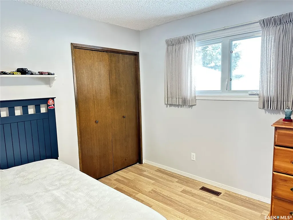 44 Campbell Place Clavet SK S0K 0Y0