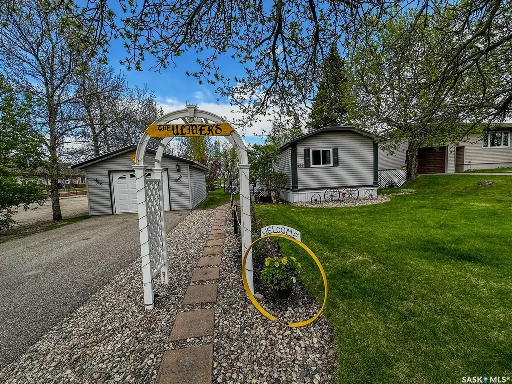 107 May Street Neudorf SK S0A 2T0