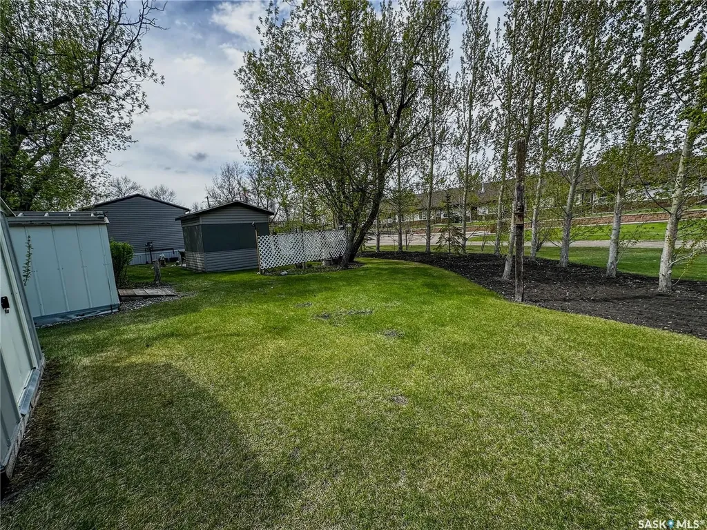 107 May Street Neudorf SK S0A 2T0