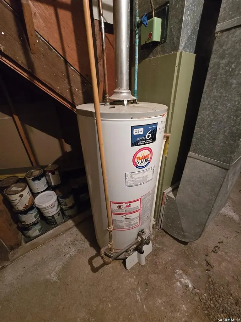 719 Main Street Kipling SK S0G 2S0