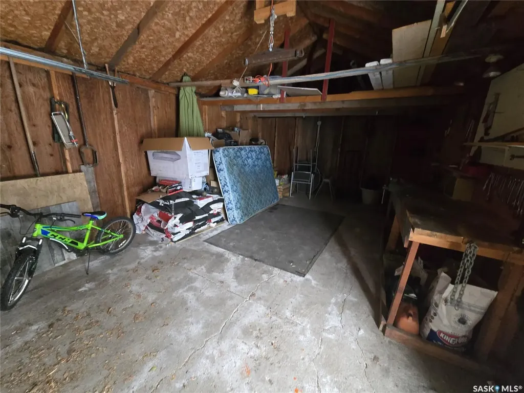 719 Main Street Kipling SK S0G 2S0