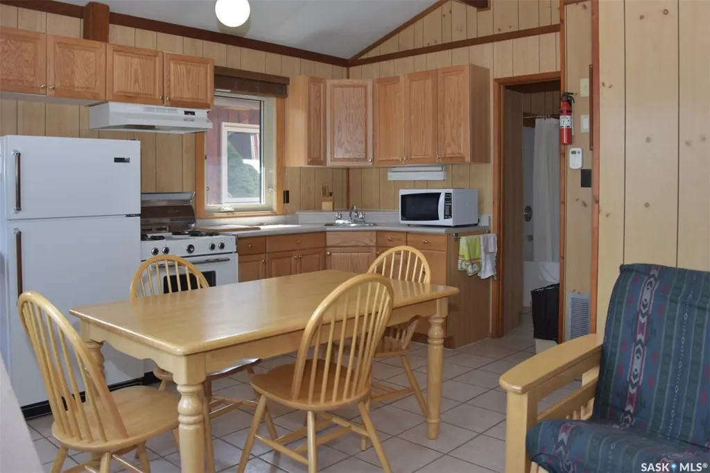 216 Southshore Drive Lakeland Rm No. 521 SK S0J 0N0