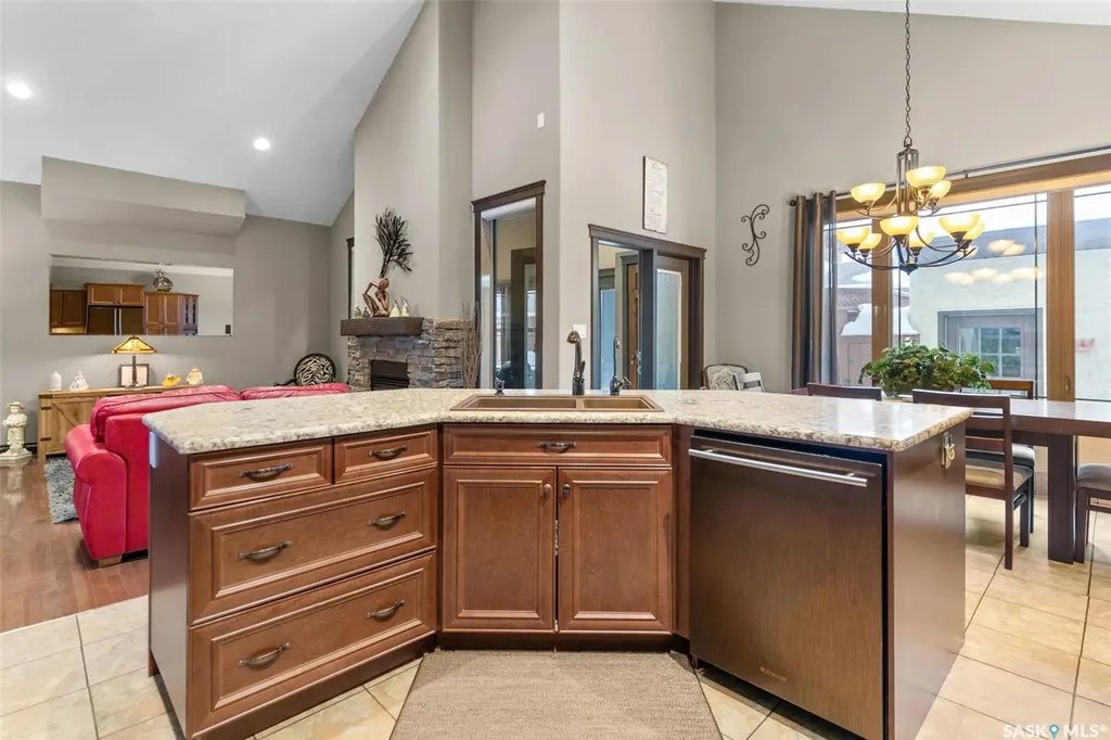 11 Robertson Road Lanigan SK S0K 2M0