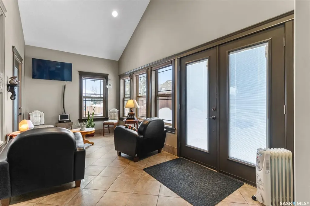 11 Robertson Road Lanigan SK S0K 2M0