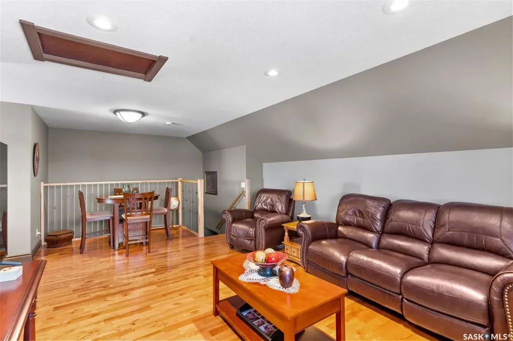 11 Robertson Road Lanigan SK S0K 2M0