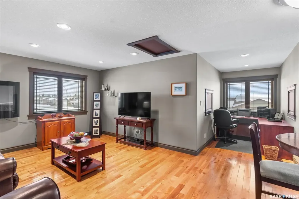 11 Robertson Road Lanigan SK S0K 2M0