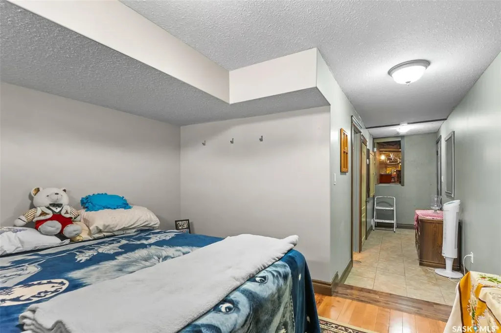 11 Robertson Road Lanigan SK S0K 2M0