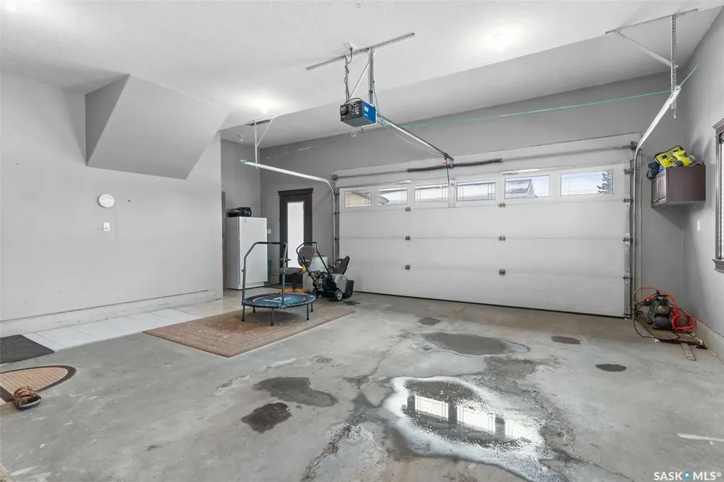 11 Robertson Road Lanigan SK S0K 2M0
