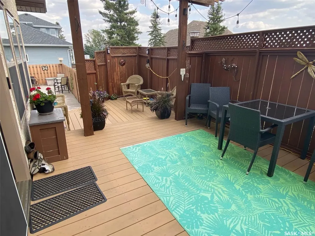 11 Robertson Road Lanigan SK S0K 2M0