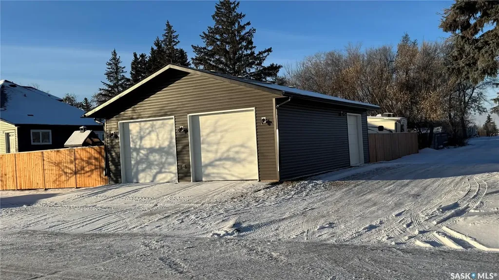 87 Collacott Street W Yorkton SK S3N 0A1
