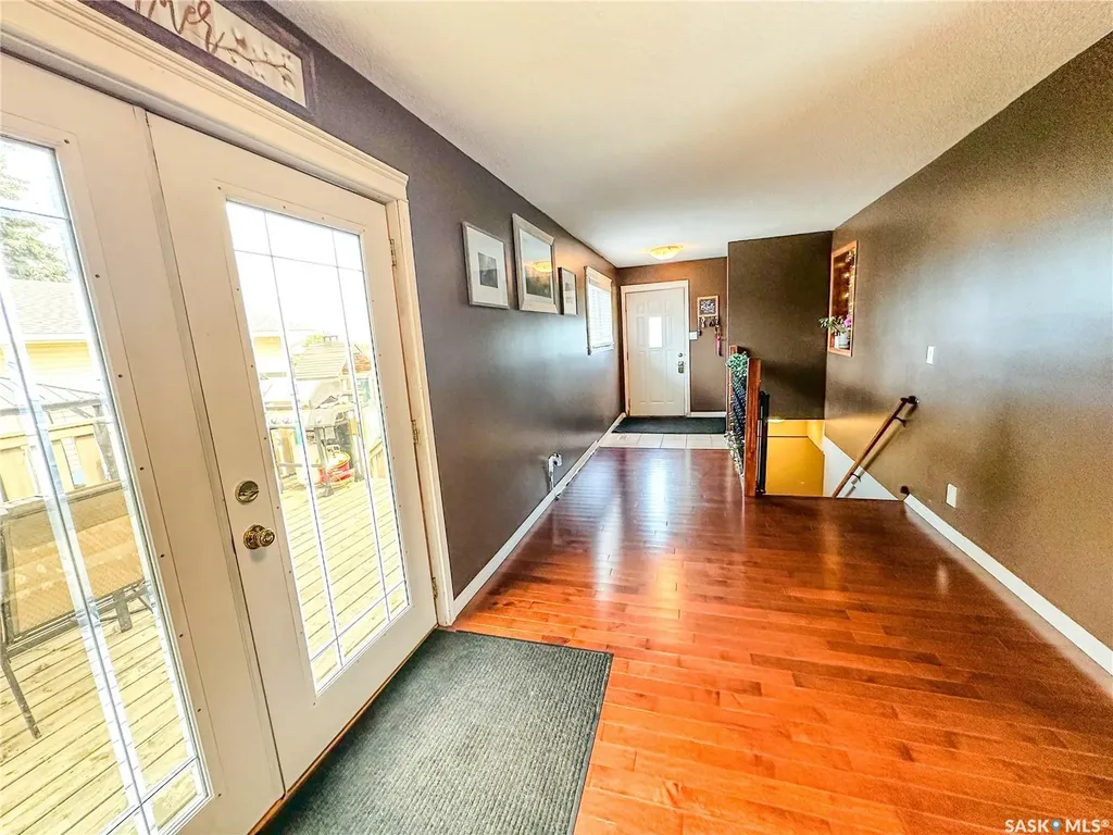 87 Collacott Street W Yorkton SK S3N 0A1
