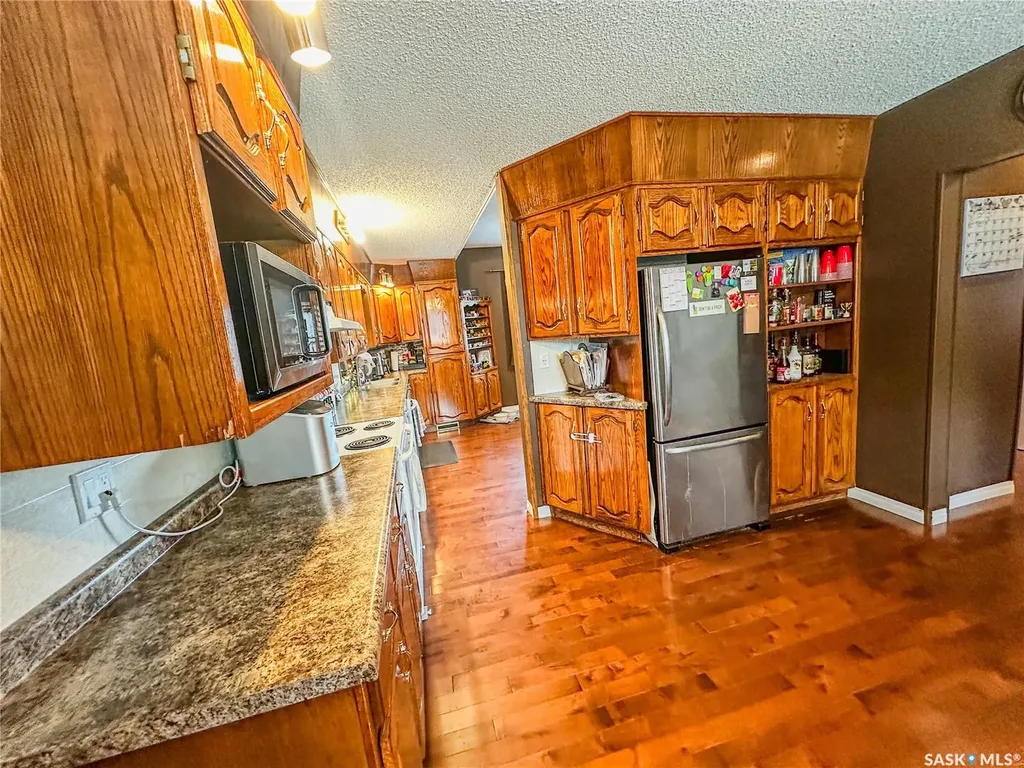 87 Collacott Street W Yorkton SK S3N 0A1
