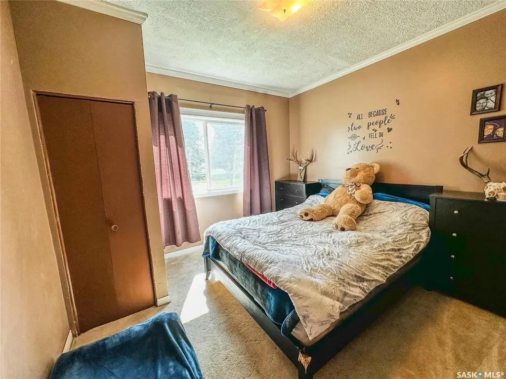87 Collacott Street W Yorkton SK S3N 0A1