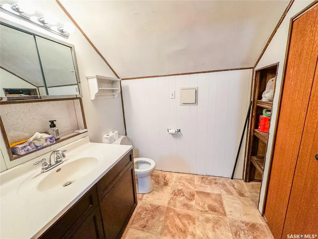 87 Collacott Street W Yorkton SK S3N 0A1