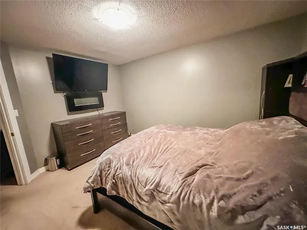 87 Collacott Street W Yorkton SK S3N 0A1