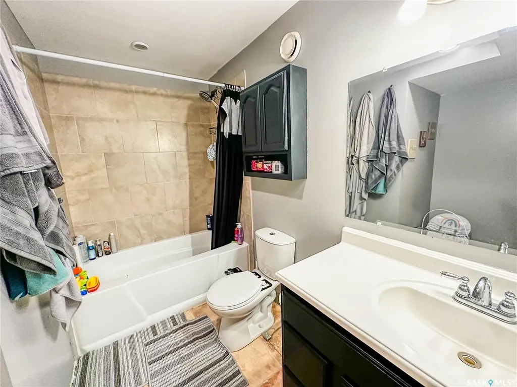 87 Collacott Street W Yorkton SK S3N 0A1
