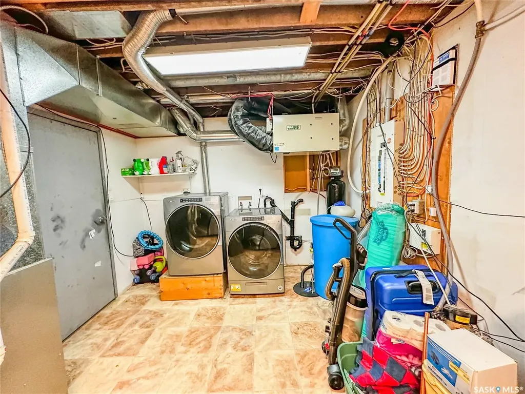 87 Collacott Street W Yorkton SK S3N 0A1