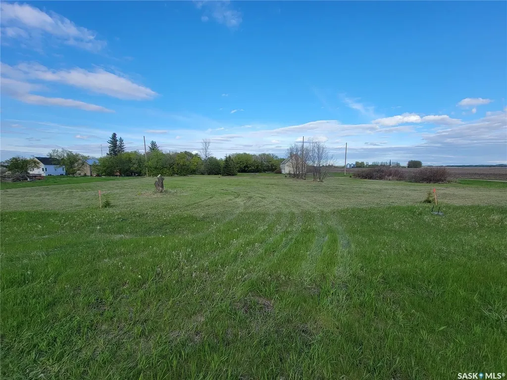 110 2nd Street W Invergordon Rm No. 430 SK S0K 2W0