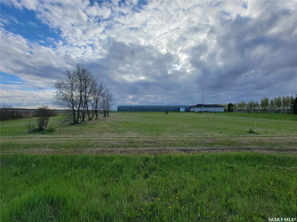 110 2nd Street W Invergordon Rm No. 430 SK S0K 2W0