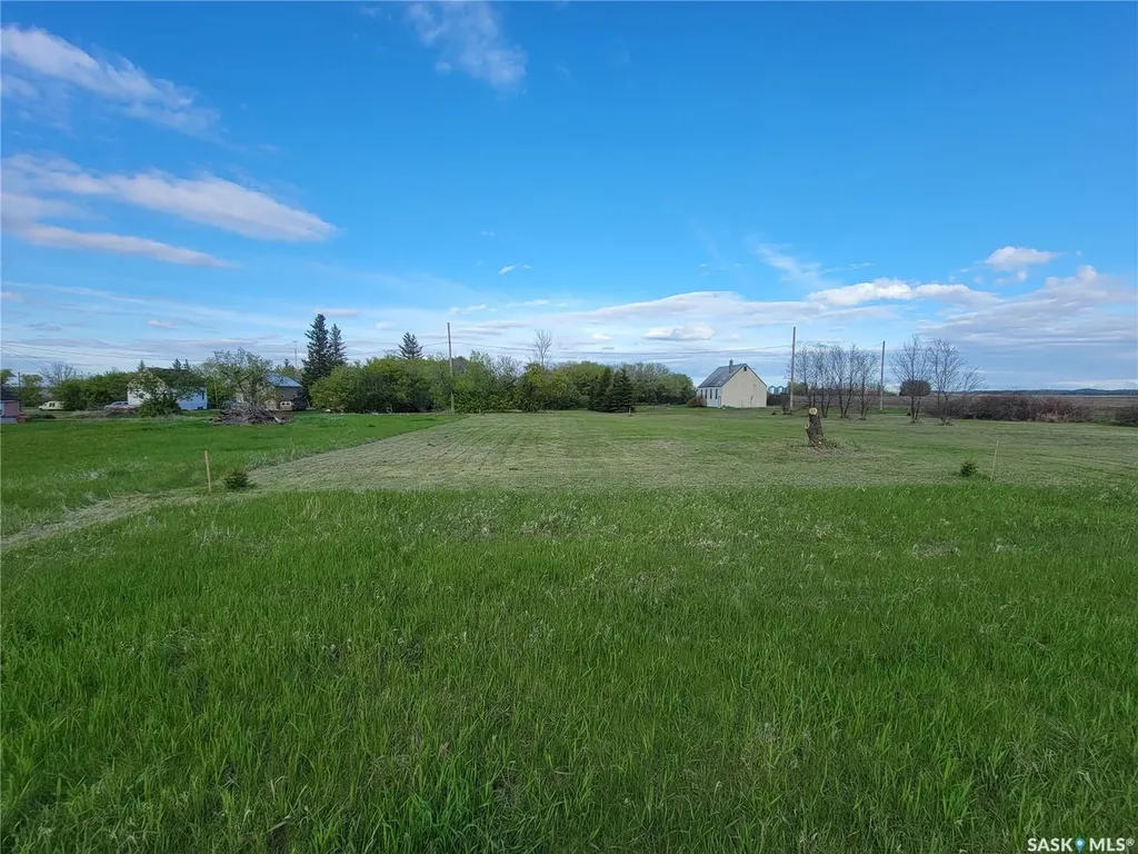 108 2nd Street W Invergordon Rm No. 430 SK S0K 2W0