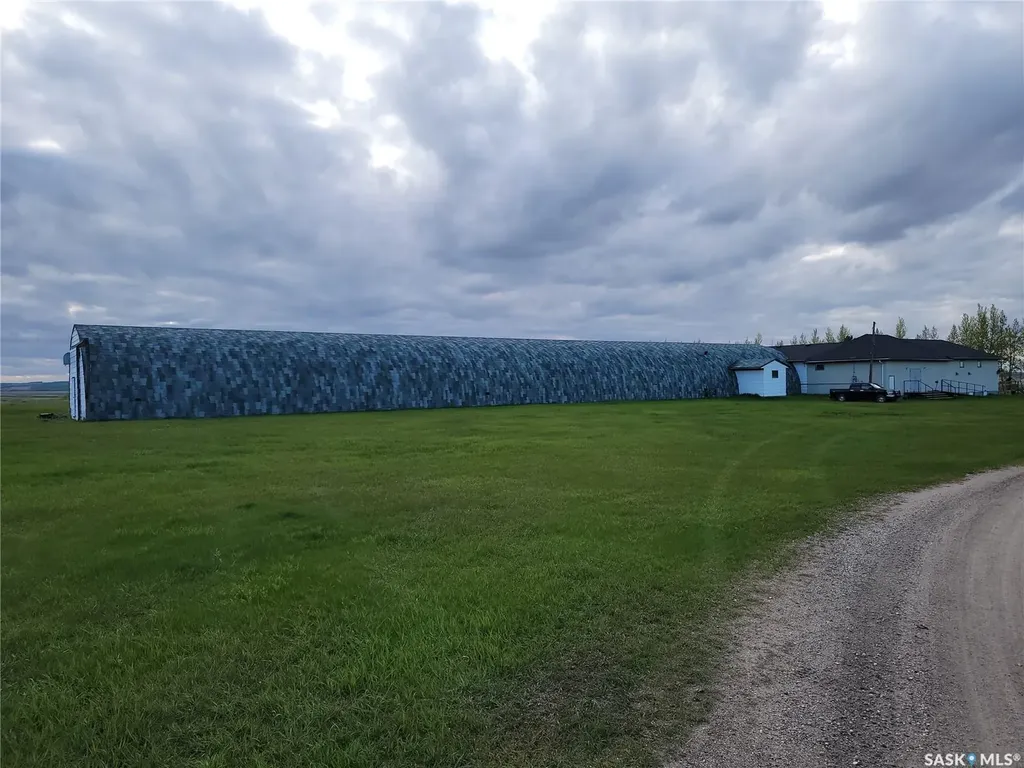 108 2nd Street W Invergordon Rm No. 430 SK S0K 2W0