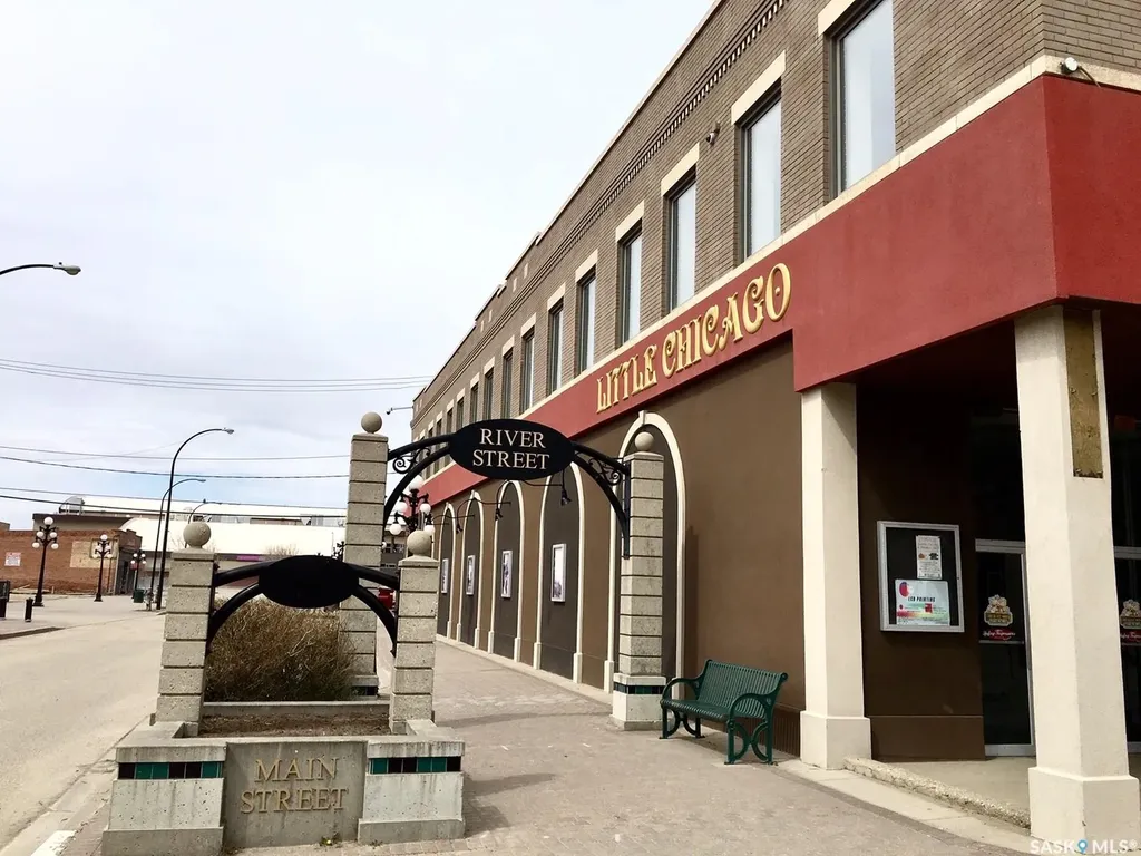 108 Main Street N Moose Jaw SK S6H 3J7