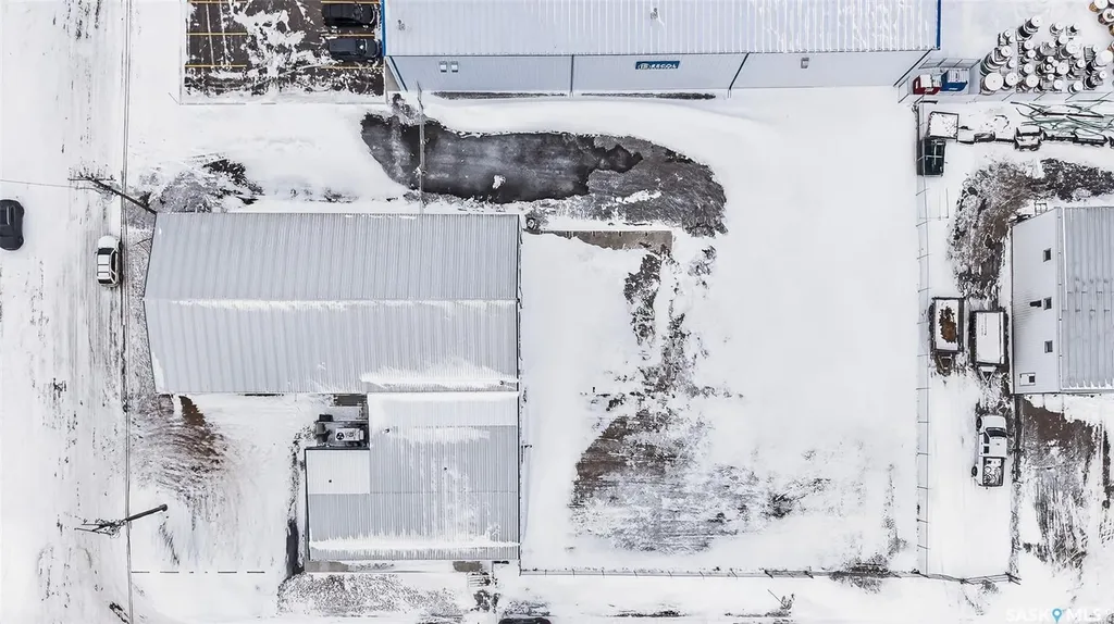 690 Fairford Street W Moose Jaw SK S6H 1T4