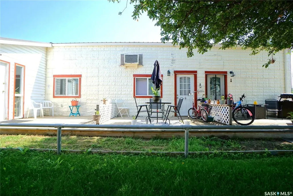 116 Main Street Avonlea SK S0H 0C0