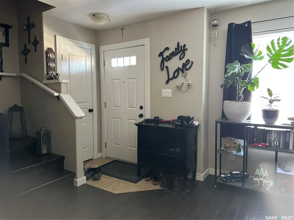 880 5th Street Weyburn SK S4H 1A4