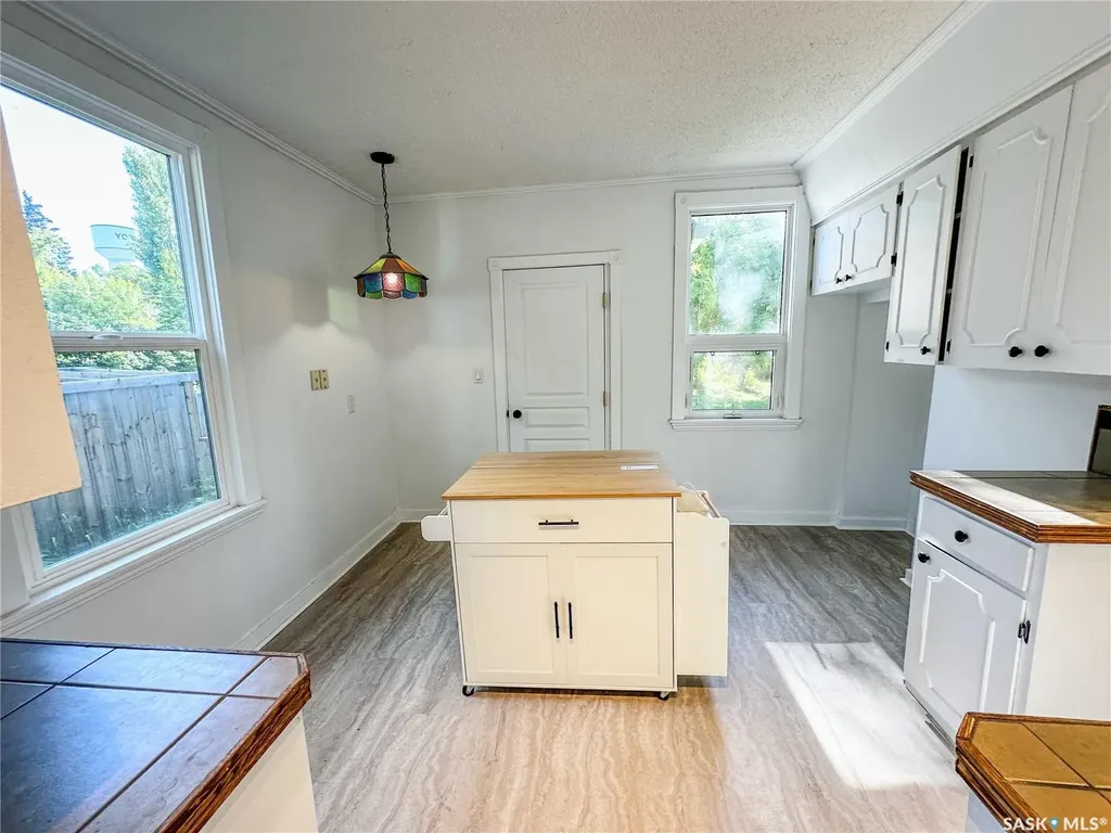 50 Assiniboia Avenue Yorkton SK S3N 1N6