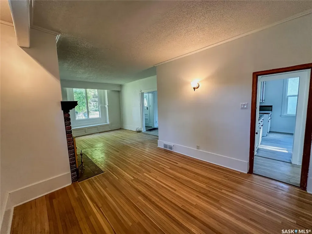 50 Assiniboia Avenue Yorkton SK S3N 1N6