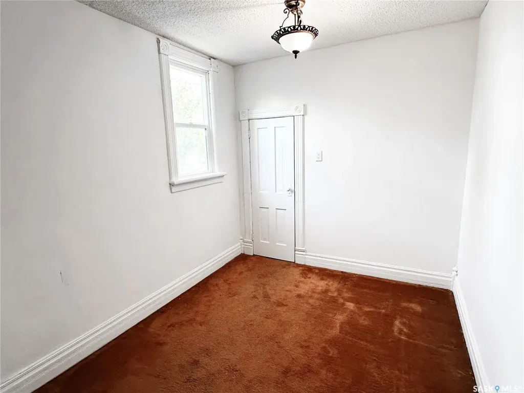 50 Assiniboia Avenue Yorkton SK S3N 1N6
