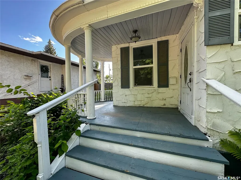 50 Assiniboia Avenue Yorkton SK S3N 1N6